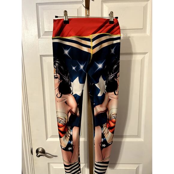 Wonder Woman Compression Leggings, OS - Picture 3 of 4
